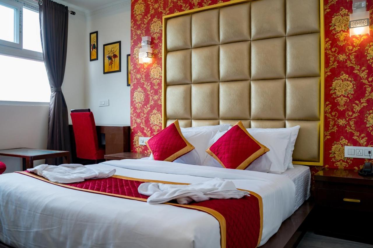 Royal Tara Hotel Gangtok Bagian luar foto